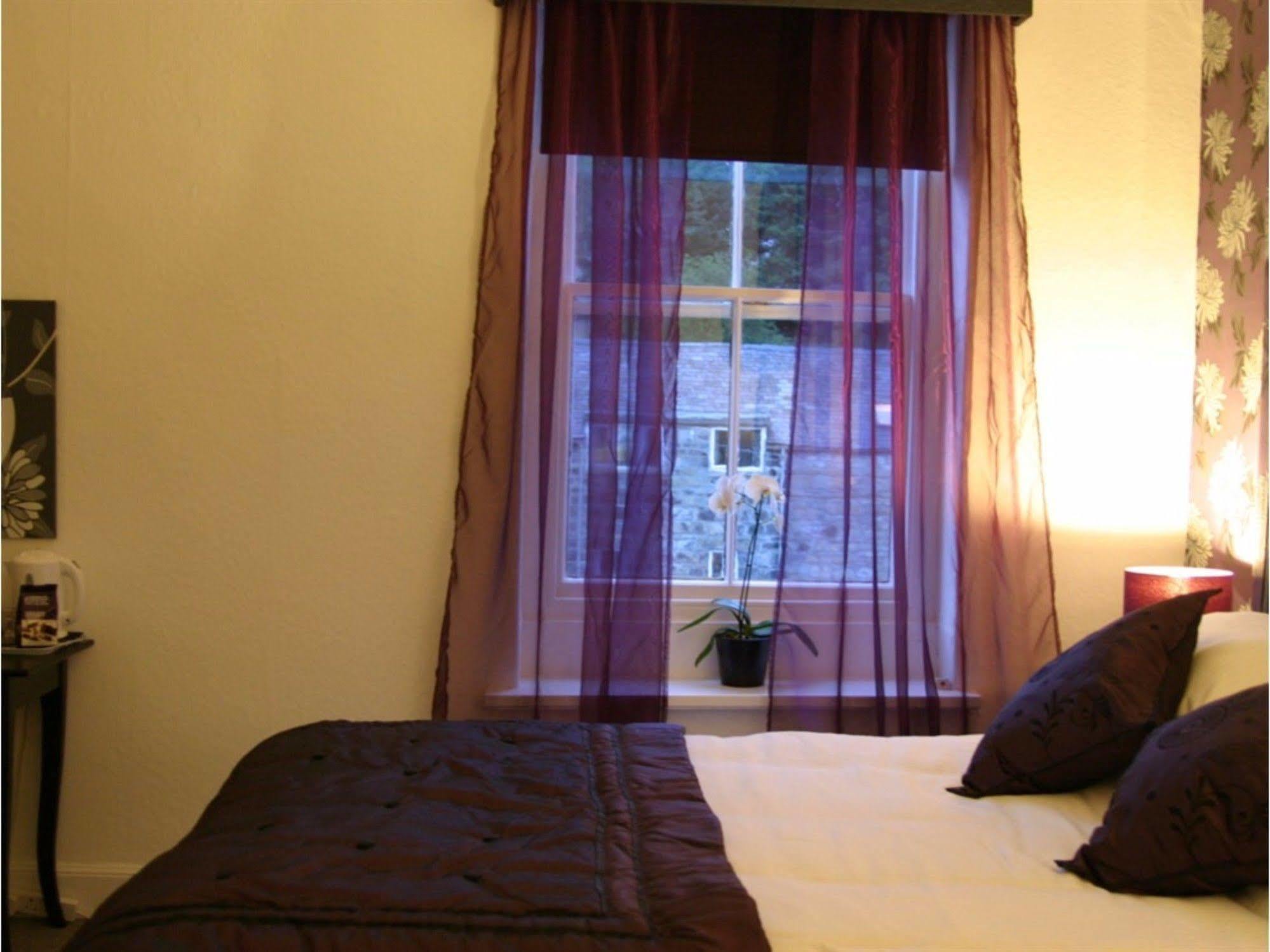 The Queens Head Hotel Rothbury Bagian luar foto