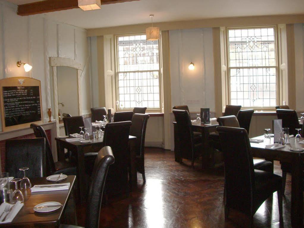 The Queens Head Hotel Rothbury Bagian luar foto